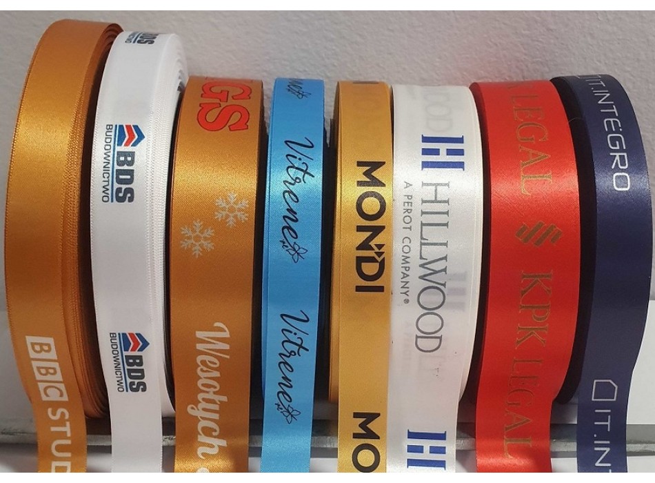 Nastro pacchi in raso 